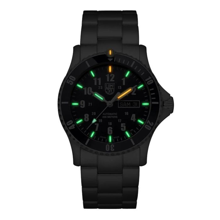 Luminox automatic online