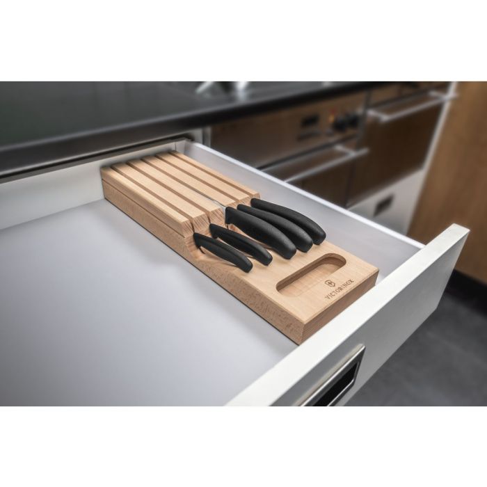 https://www.swiss-knife.com/media/catalog/product/cache/31ce7df53e61bb779f823f627768bf1b/V/i/Victorinox-Victorinox-Swiss-Classic-In-Drawer-Knife-Holder-6.7143.5-2.jpg